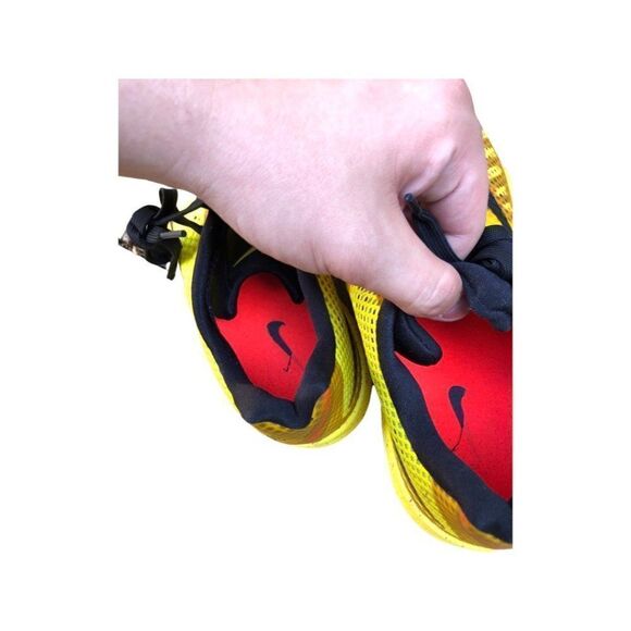 2015 Nike Hyperlive Yellow/Black Shoes Size 13 - Picture 2 of 15